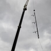 thackray-crane-lifting-prefabricated-pipes-for-new-temple-university-hospital
