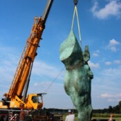 Thackray Crane Parx Casino Statue Install