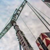 thackray-crane-berger-center-for-advanced-pediatric-care-counterweights-boom