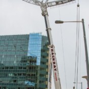 thackray-crane-berger-center-for-advanced-pediatric-care-crane-blocks-street